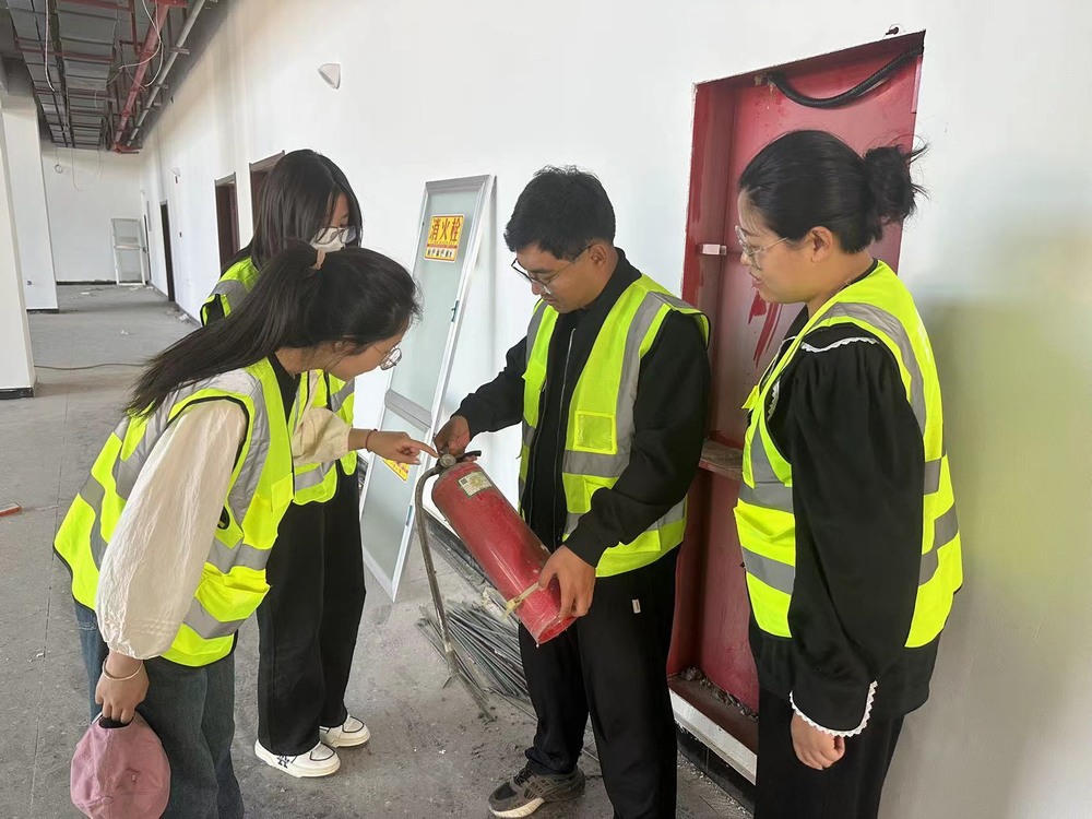 陜煤建設(shè)韓城分公司土建六項目部：筑牢工地安全防線，我們在行動！