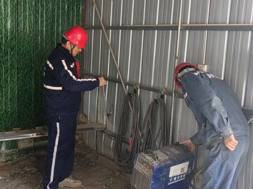 陜煤建設(shè)機(jī)電安裝公司：安全建設(shè)“不畏寒”，冬季施工“不減速”