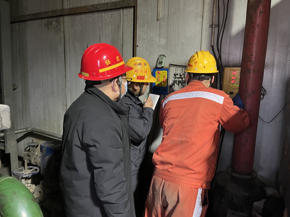 陜煤建設(shè)機電安裝公司檸條塔項目部： 守牢“平安線” 嚴(yán)把“節(jié)前關(guān)”