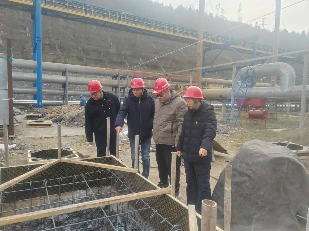 陜煤建設(shè)機(jī)電安裝公司：推動(dòng)“服務(wù)型”黨支部建設(shè)