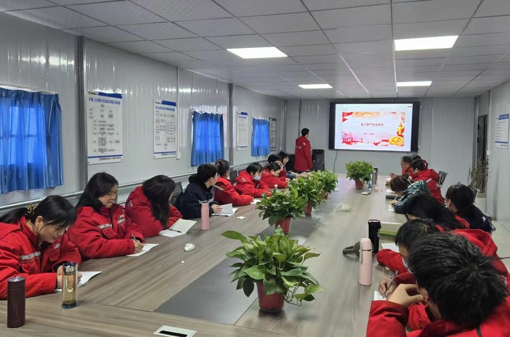 陜煤建設(shè)礦建二公司：重拳出擊，嚴(yán)把“安全關(guān)”