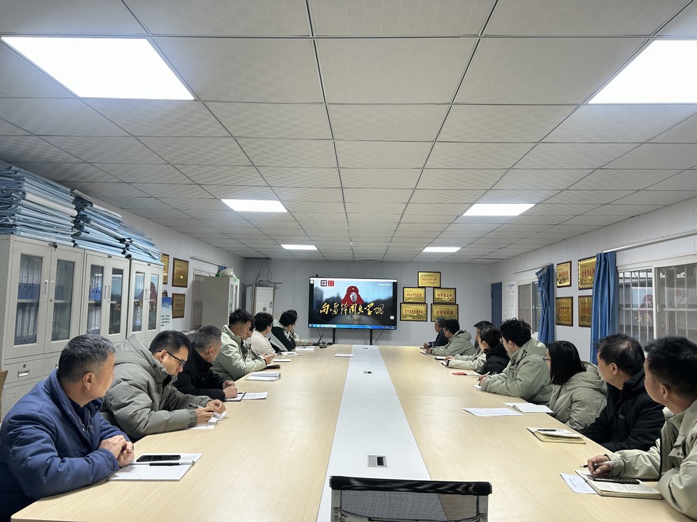 陜煤建設(shè)韓城分公司土建二項目部：傳承雷鋒精神，踐行時代擔(dān)當(dāng)