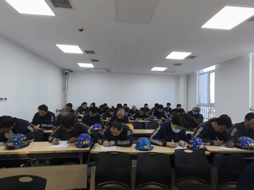 陜煤建設(shè)洗選煤運營公司紅柳林洗煤廠項目部：撬動人才引領(lǐng)“新引擎，賦能現(xiàn)場管理“譜新篇”