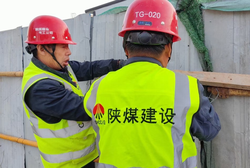 北極塬上筑堡壘，抗風(fēng)護安顯擔(dān)當