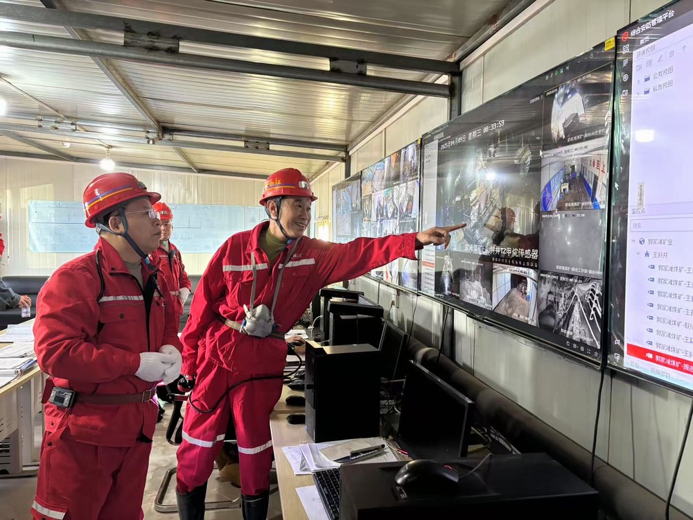 陜煤建設(shè)礦建二公司：加強安全管理 勇當安全衛(wèi)士