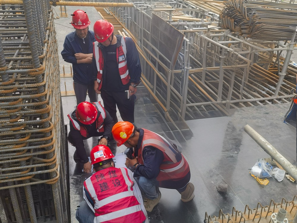 陜煤建設與浙江二建跨項目聯(lián)動 ，聚焦汽機預埋螺栓施工技術攻堅