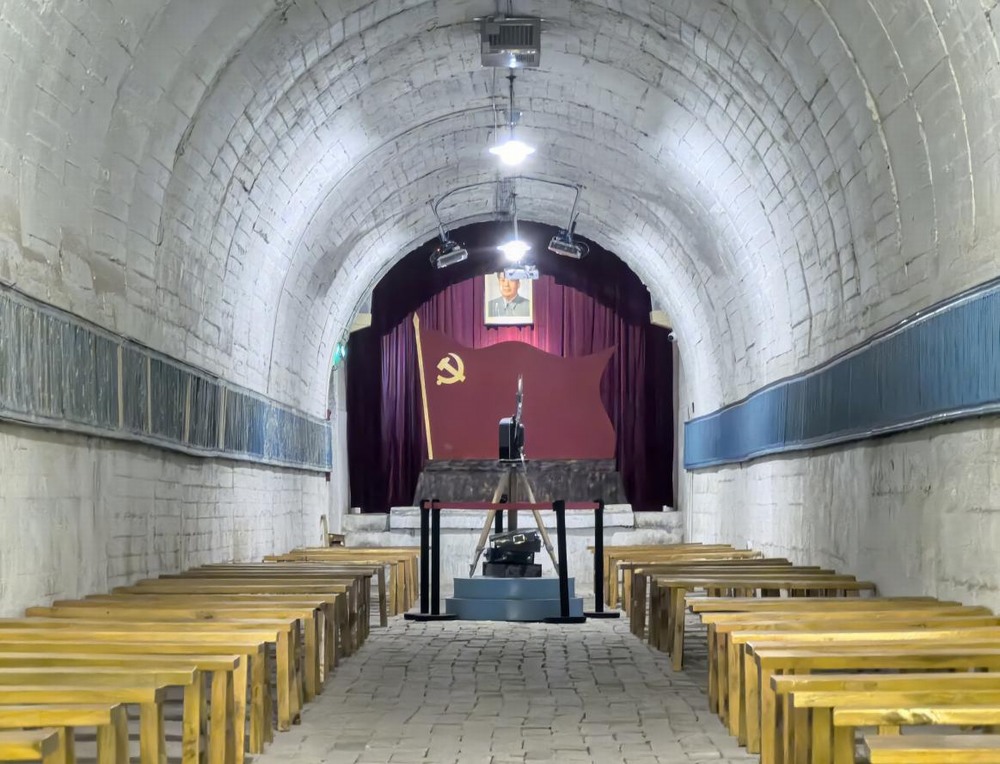 陜煤建設銅煤公司：探訪“地下長城” 汲取紅色力量