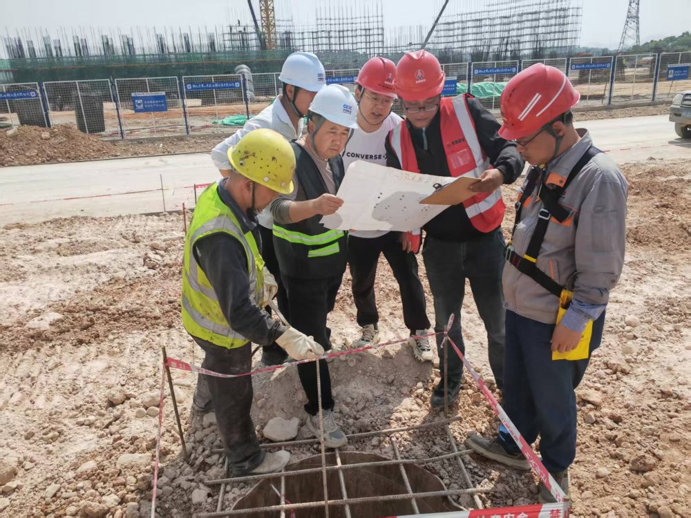 陜煤建設(shè)天工公司：“黨建＋”匯聚磅礴力量，驅(qū)動高質(zhì)量發(fā)展新引擎