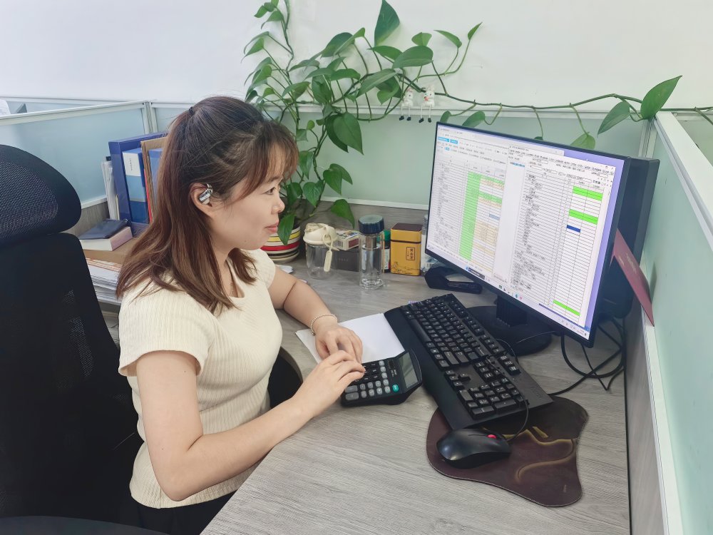 財務人的每一串數據，皆是溫情