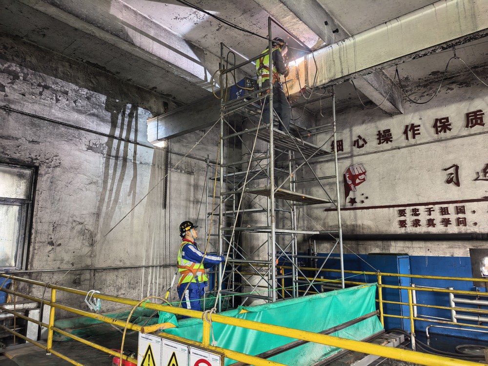 陜煤建設(shè)洗選煤運(yùn)營(yíng)公司第二項(xiàng)目部：攻堅(jiān)落煤塔除鐵器安裝，以精細(xì)施工護(hù)航煤礦安全運(yùn)營(yíng)