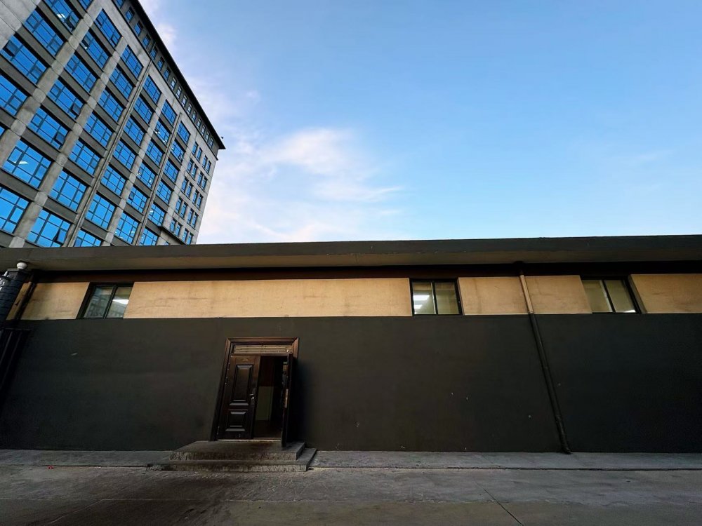 “建精品護安全”承諾兌現(xiàn)！陜煤建設(shè)韓城分公司土建六項目部承建的下峪口煤礦“民生廊橋”貫通驗收