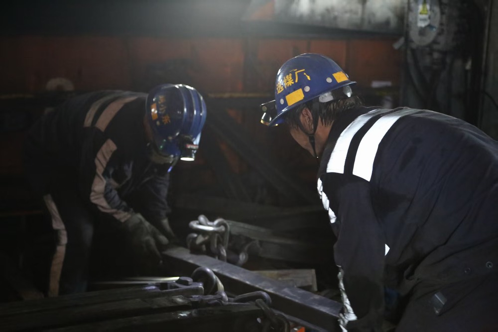 陜煤建設(shè)洗選煤運營公司：四九安全“凍不住”   嚴(yán)管防線“牢如故”